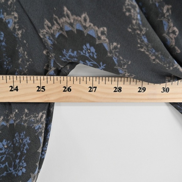 FREE PEOPLE Womens Cowling Around Top Size S Midnight Romantic Bohemian Hippie - Picture 3 of 13